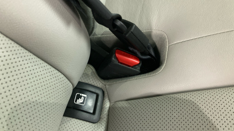 Hyundai Tucson 2.0 CRDi 48V MHD Premium SE 5dr 4WD DCT Diesel Estate